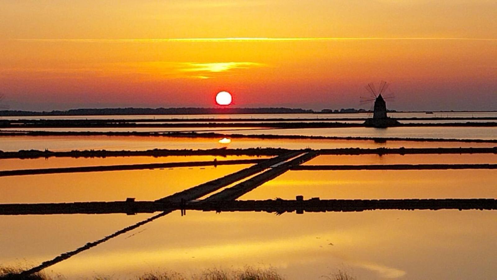 Casa Vacanze Lo Stagnone Da Rosita Marsala Exteriör bild